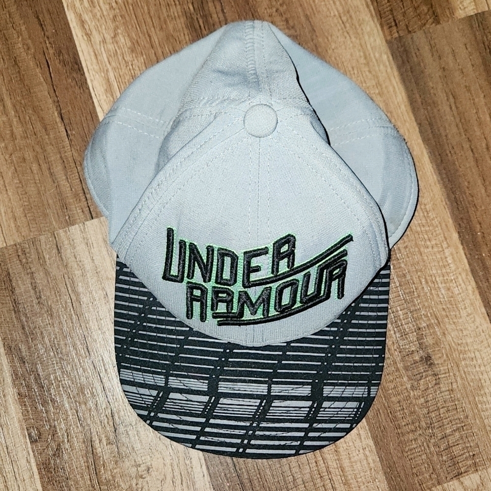 UNDER Armour Baseball Cap Youth Small Black, Gray, and Lime Green with UA logo